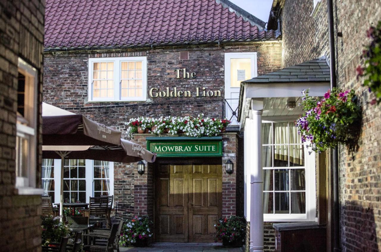 The Golden Lion Hotel นอร์ทอัลเลอร์ทัน ภายนอก รูปภาพ